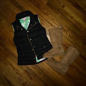 NWOT Lily Pulitzer Black Floral Puffer Vest